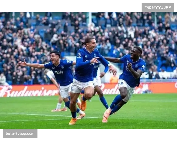 埃弗顿新援格拉利什首秀助攻两球 瞬间激活球队边路进攻 埃弗顿新援格拉利什首秀助攻两球 瞬间激活球队边路进攻