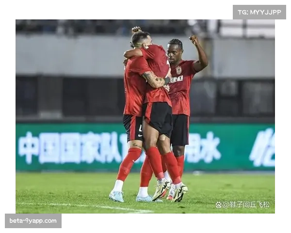 保级球队间多场直接较量 每场比赛都关乎赛季最终命运 保级球队间多场直接较量 每场比赛都关乎赛季最终命运